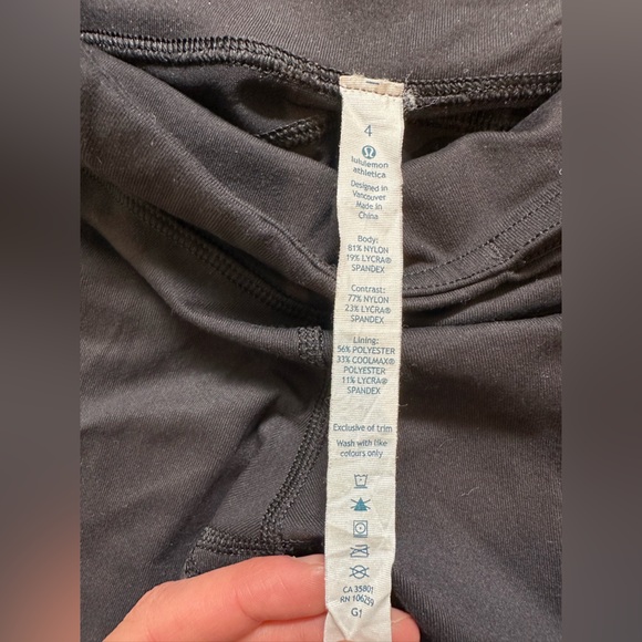 Lululemon shirt and pants - Picture 6 of 6